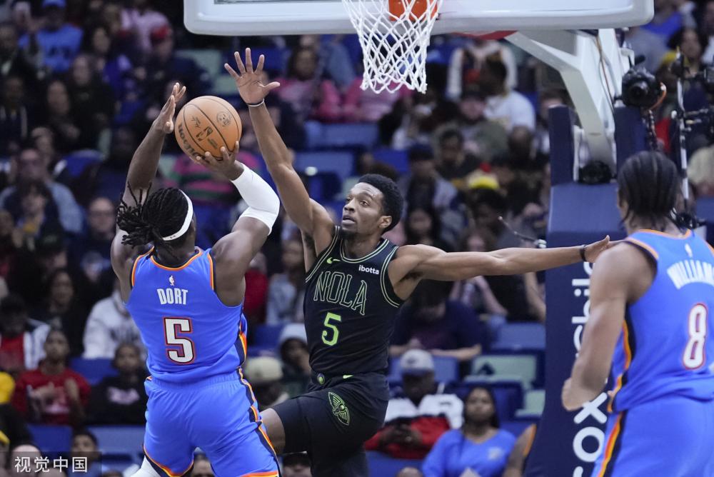 一个更加强 一个更加强