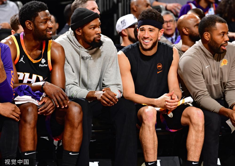 拉塞尔不仅 拉塞尔不仅