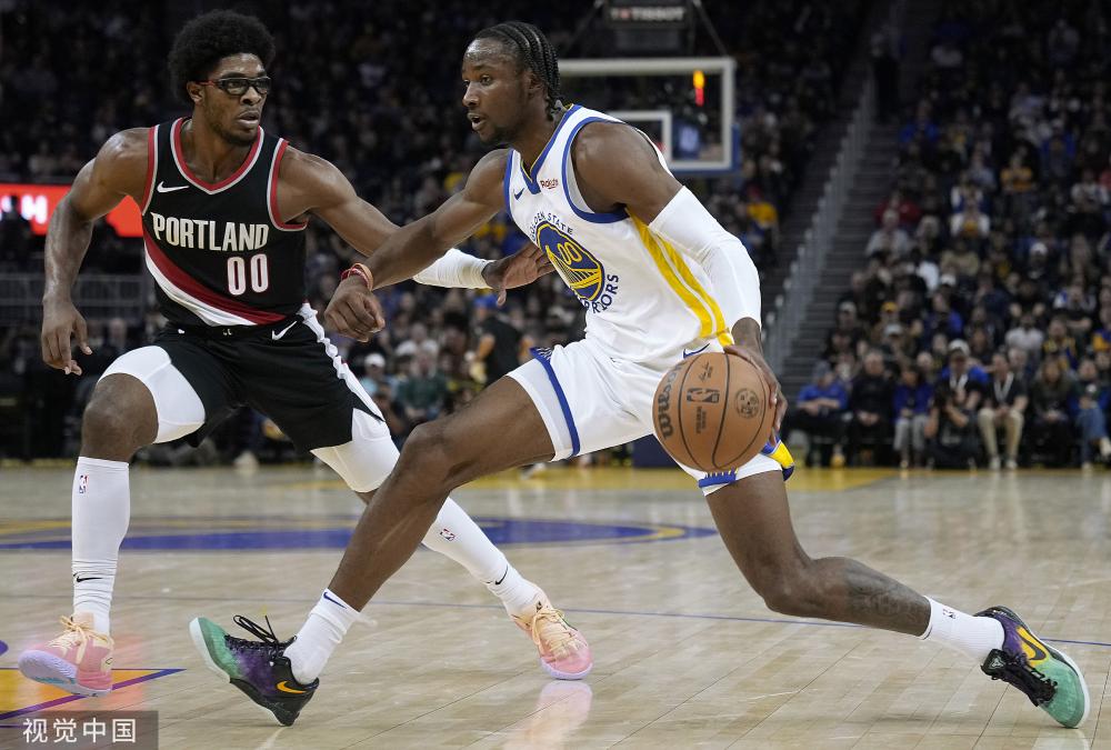 中锋乔尔 中锋乔尔