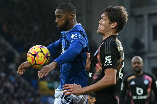 足球不只是 足球不只是