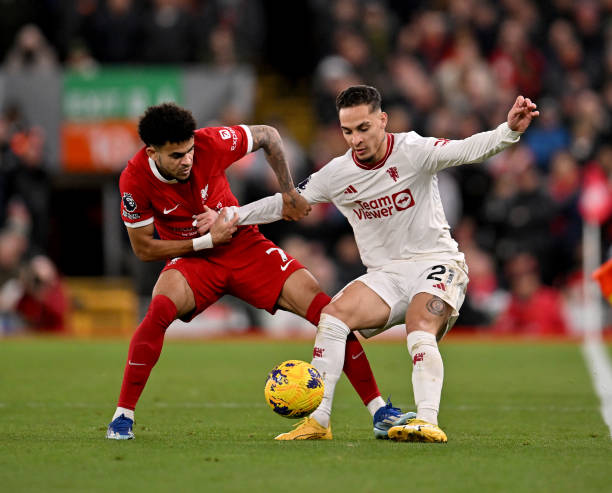 开称赞里夫 开称赞里夫